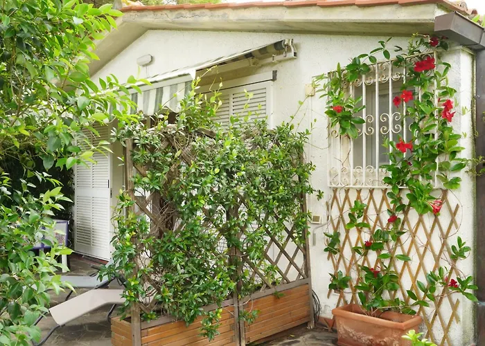 Casa vacanze Capoliveri -Lacona 80m from beach-AC-WIfi- parking-garden